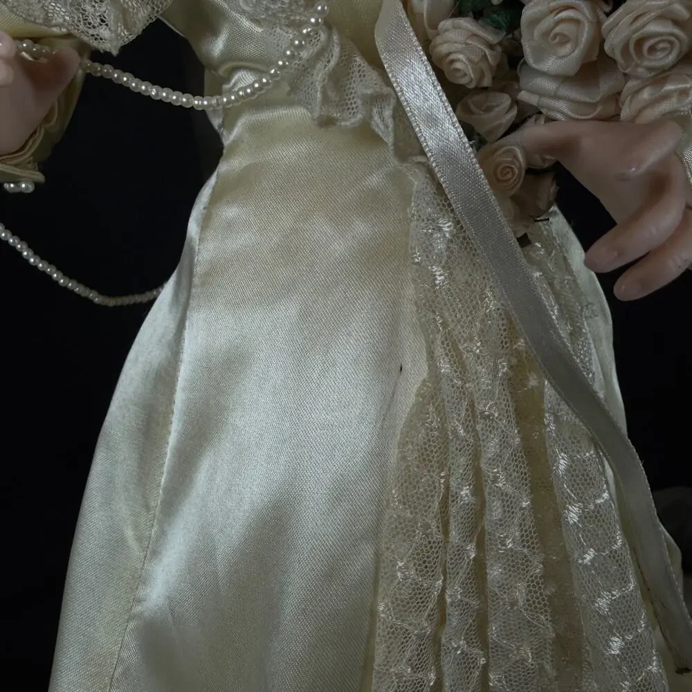 FRANKLIN HEIRLOOM GIBSON GIRL PORCELAIN BRIDE DOLL 23